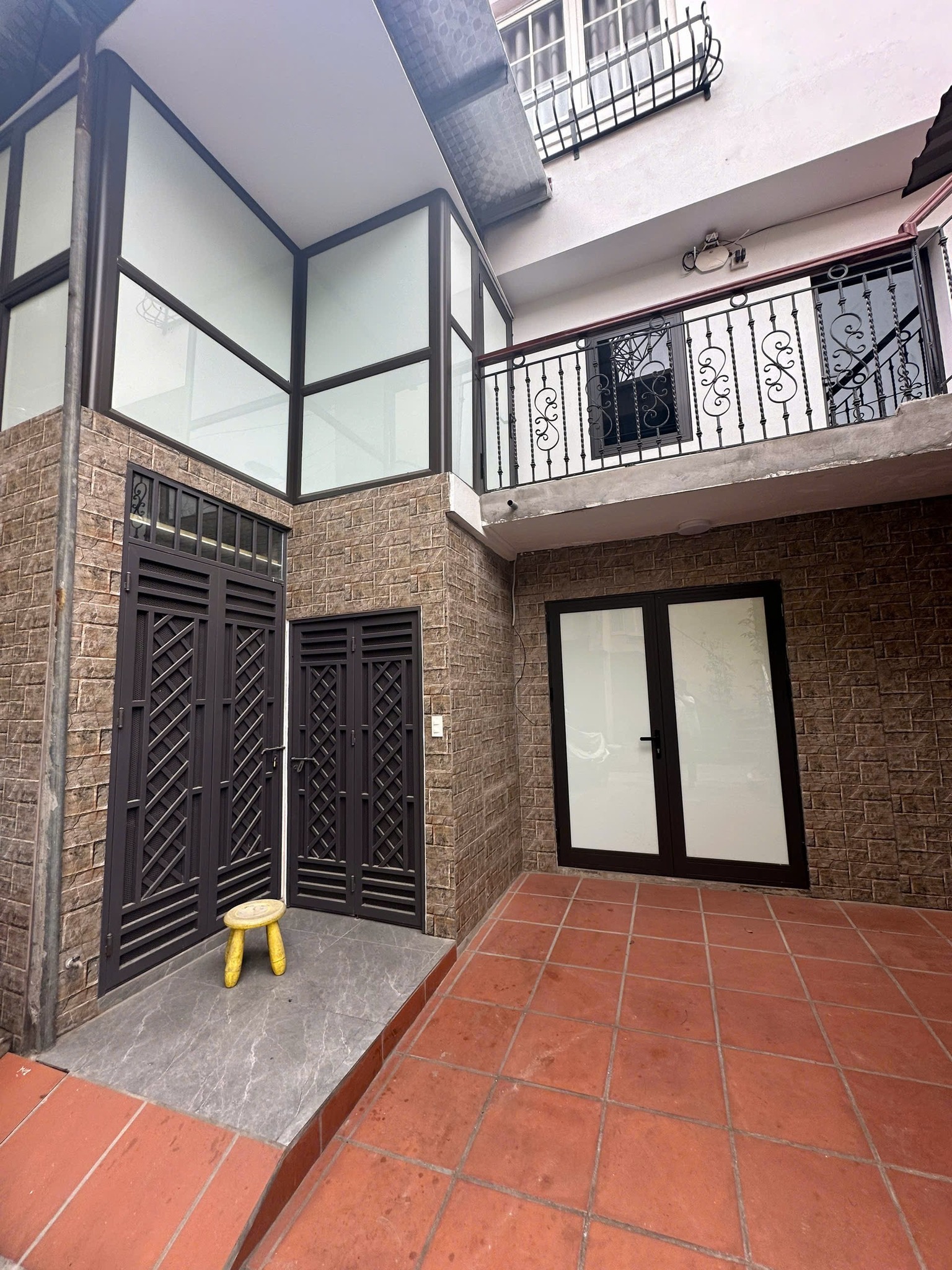 Cho thuê nhà ngõ Hai Bà Trưng 35m2, 2 tầng, 2 ngủ, 2 WC, 14 Triệu/tháng, 20m ra phố - Ảnh chính